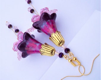 Burgundy and pink flower earrings, Hand painted, Boho & hippie earrings, Dangle and drop earrings, Vintage style flower earrings