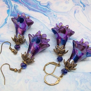 Boho Ohrringe baumeln & fallen, Naturliebhaber Geschenke, Lila Ohrringe, Blumen Ohrringe, Geschenke für sie