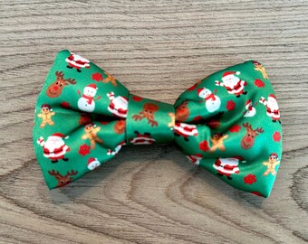 Santa and Reindeer Christmas Dog Bow Tie / Cat Bow Tie