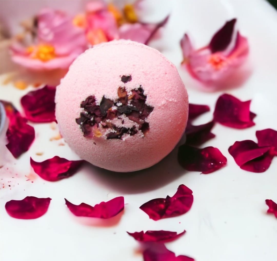 Rose Bath Bomb, Rose Petal Bath Bomb, Rose Gold Bath Fizzy | Bath Bomb ...