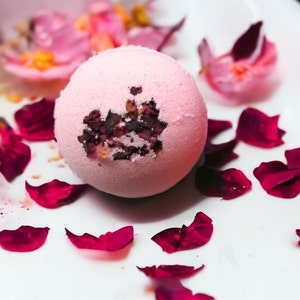 Rose Petal Bath Bomb 