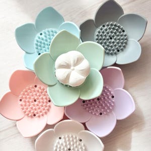Shower Steamers Mini Spa Gift, gifts for mom, Stocking Stuffer, Shower Steamer Shower Bomb and Tray, for her, Soap Dish