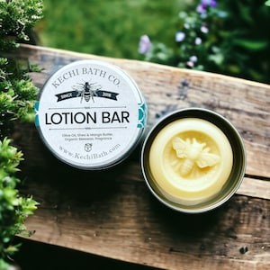 Natural Honey Scented Beeswax Solid Lotion Bar | Natural Lotion Bar in tins, organic lotion, stocking stuffer, body lotion bar