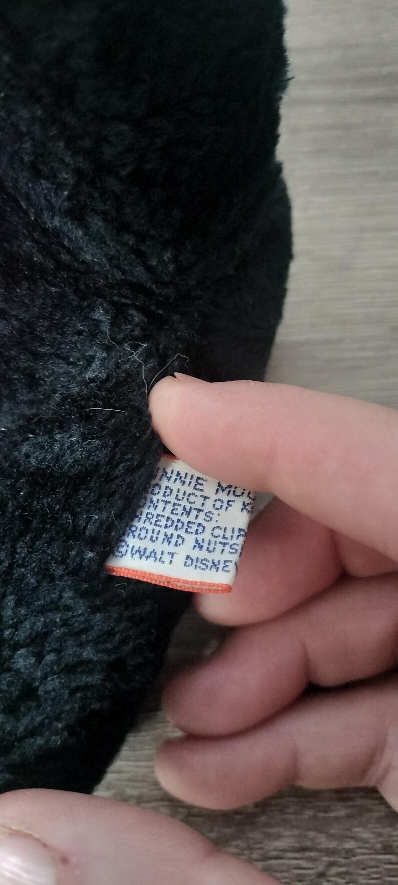 Minnie mouse plush from the 1960s cute. Clean . Rough around the edges , showing her age . See pics.in need of cuddles image 3