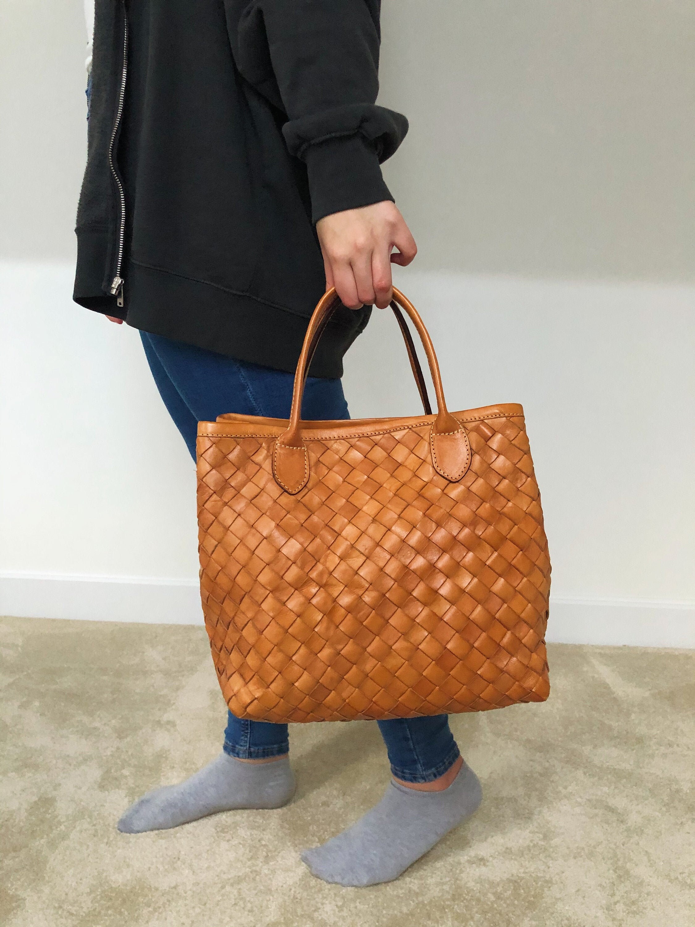 How To Make A Woven Leather Purse at John Gillespie blog