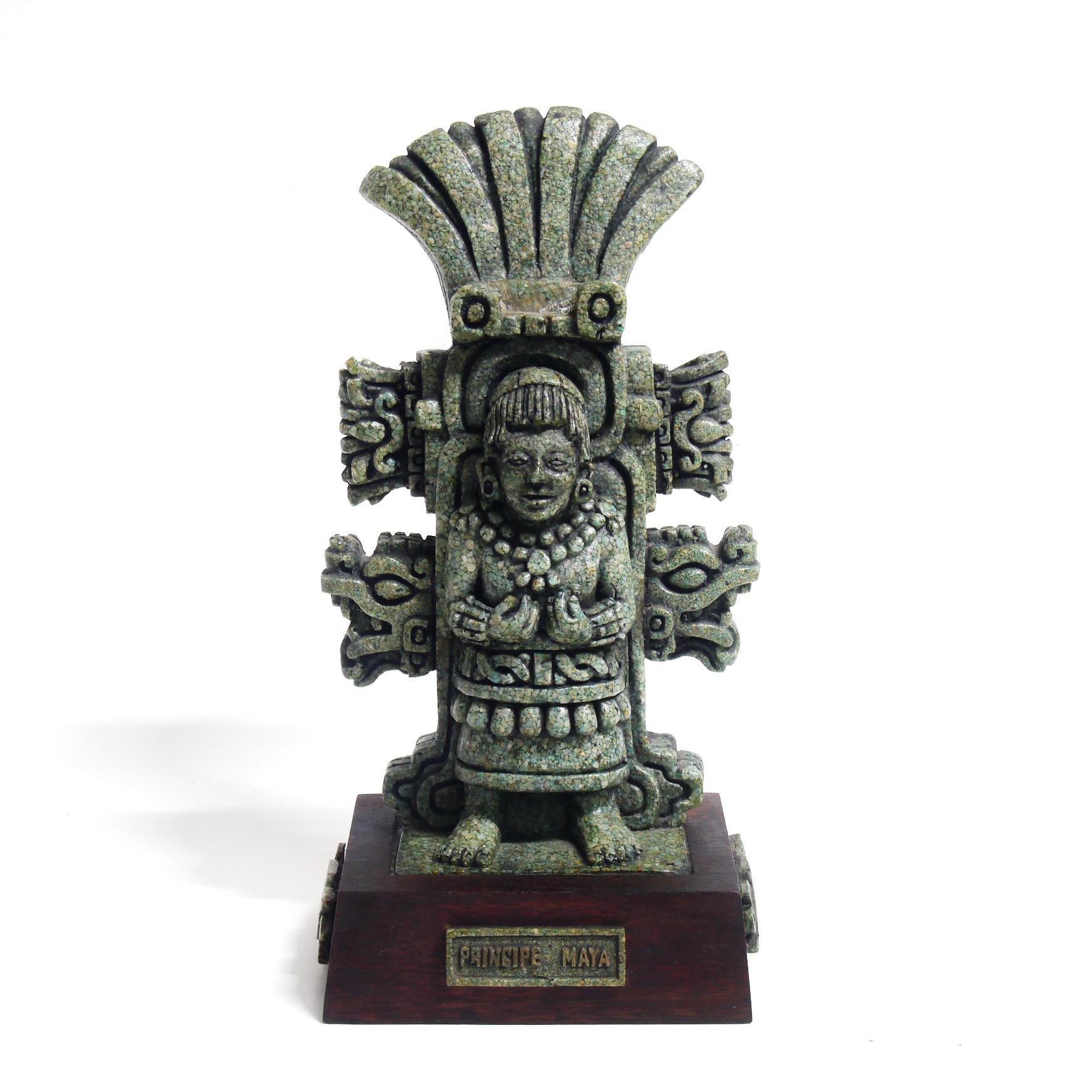 マヤ戦士像　石製 マヤ戦士像 石製 Mayan statue - Etsy 日本