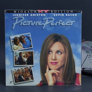 NOS Widescreen Edition Picture Perfect Laserdisc Movie with Jennifer Aniston
