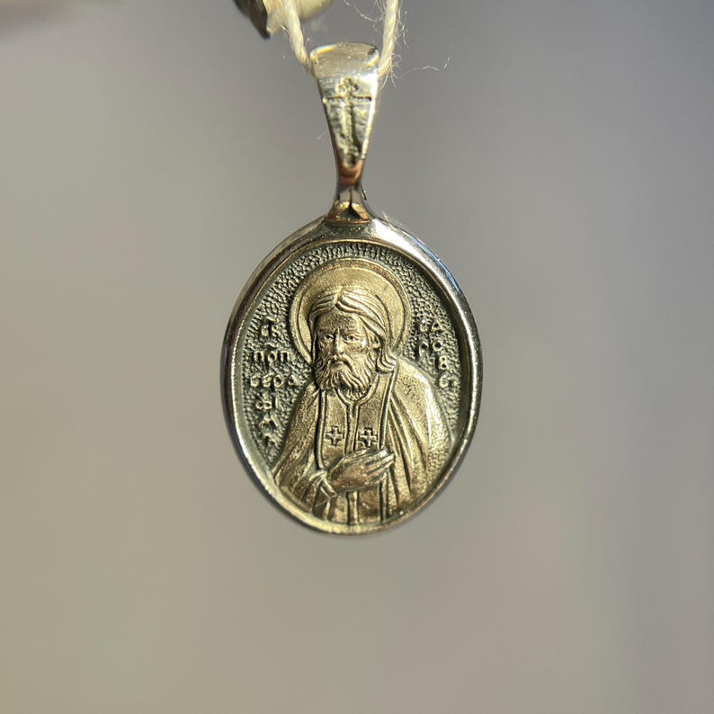 Saint Seraphim of Sarov oval pendant | Amulet Seraphim | Silver 925 | Handmade necklace | Orthodox pendant | Medallion Serafim Sarovskiy | image 4
