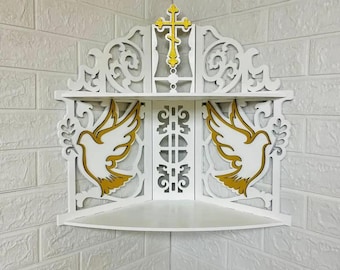 Estantería blanca de madera tallada para iconos / Estantería de madera contrachapada hecha a mano / 55 x 35 cm / Estantería esquinera para iconos / Iconostasio para el hogar / Esquina roja /