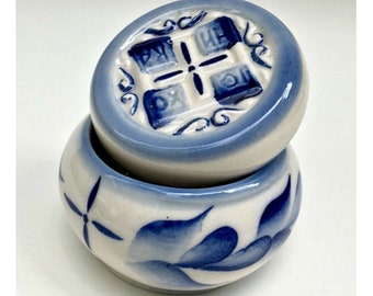 Ceramic prosphorite | Prosfornitsa Gzhel | Round baker | Vessel for prosphora | Ceramic containers | Christian decor | Prosfornitsa painted