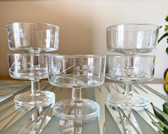 Vintage French Etched Glass Stemware- Bar And Cocktail Glasses- Set Of 5.