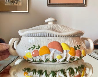 Arnels Style Mushroom Lidded Serving Dish With Handles- Hand Painted- Mid-Century.
