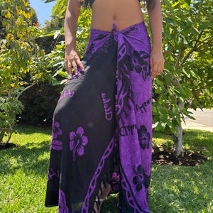 Hawaii Design Sarong Pareo Purple/Black Hibiscus Tropical Cruise Beach Pool Sexy Bikini Cover-Up Wrap Dress