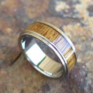 Genuine Hawaiian Light Koa Wood Inlay Titanium Wedding Ring Band 8mm