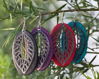 Hawaiian Design Jewelry Wooden Feather Carved Dangle Earrings