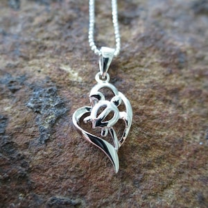 Hawaii Honu Turtle Heart Genuine 925K Sterling Silver Pendant Necklace