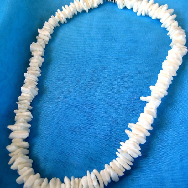 Hawaiian Design Surfer Beach Jewelry White Square Puka Natural Shell Necklace 16", 18", 20", 22", 24"