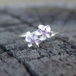 Sterling Silber 2 Plumeria mit rosa CZ Edelstein hawaiianische Blumen Schmuck zierliche Zehenring 4 mm Band