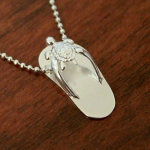 Hawaiian Design Jewelry 925K Sterling Silver Honu Turtle Flip Flop Sandals Pendant
