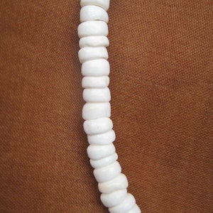 Hawaii Unisex Souvenir Surfer Jewelry White Natural Puka Shell Necklace 16, 18 , 20 , 22 , 24 image 2