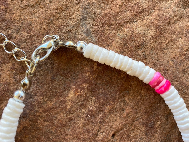 Hawaiian Natural Puka Shell Anklet Adjustable Chain 9.5 White Pink image 3