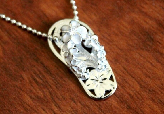 Hawaiian Style Sterling Silver Necklace – Heart With Cross & Plumeria Pendant #SP82401