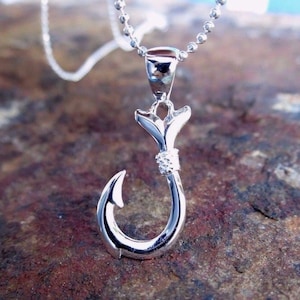 Hawaiian Jewelry Design Genuine 925K Sterling Silver Island Fish Hook Pendant Necklace