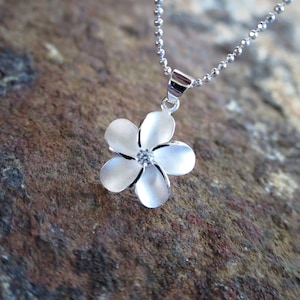 Hawaiian Sterling 925K Silver Jewelry Pendant Necklace 15mm Plumeria w/ Cubic Zirconia