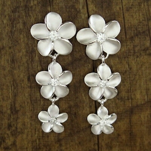Hawaiian Design Jewelry 925K Sterling Silver Flowers Dangle Post Link Stud Earrings