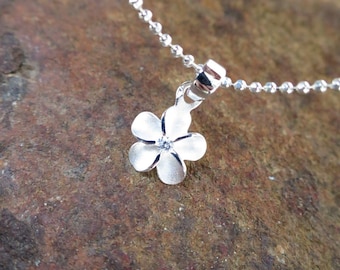 Hawaiian Sterling 925K Silver Jewelry Pendant Necklace 8mm Plumeria w/ Cubic Zirconia