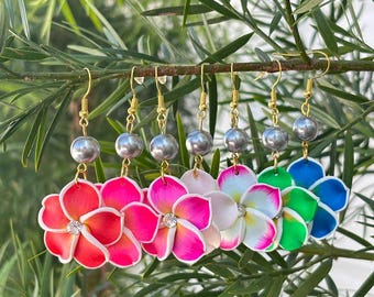 Hawaiian Design Jewelry Plumeria Flower CZ Gem Black Pearl Dangle Earrings