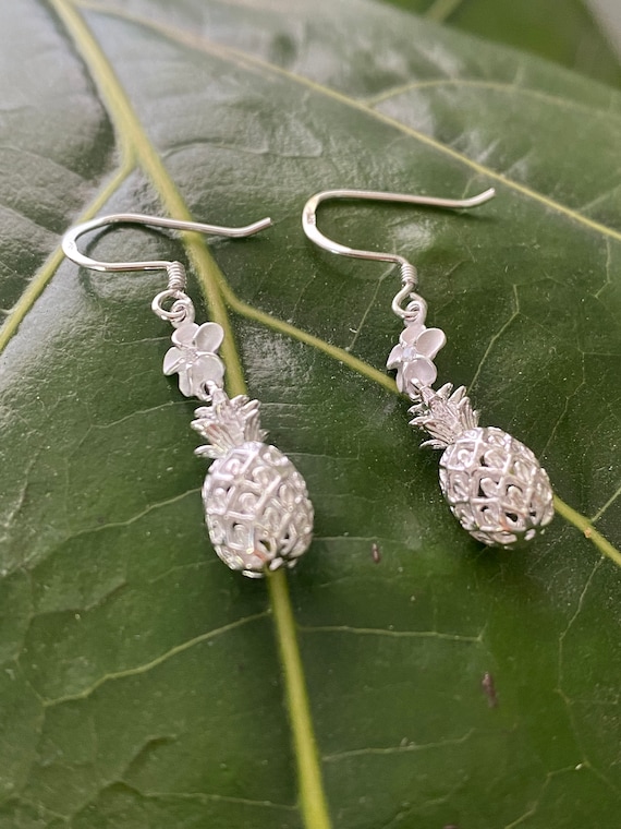 8MM STERLING SILVER 925 HAWAIIAN PLUMERIA FLOWER LEVERBACK EARRINGS