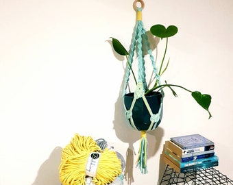 grrROPE colour POP//DNA macramé plant hanger