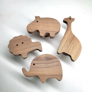 African animals wall hooks made of untreated walnut wood (elephant giraffe lion hippo) wardrobe coat hooks children&#39;s room hallway gift