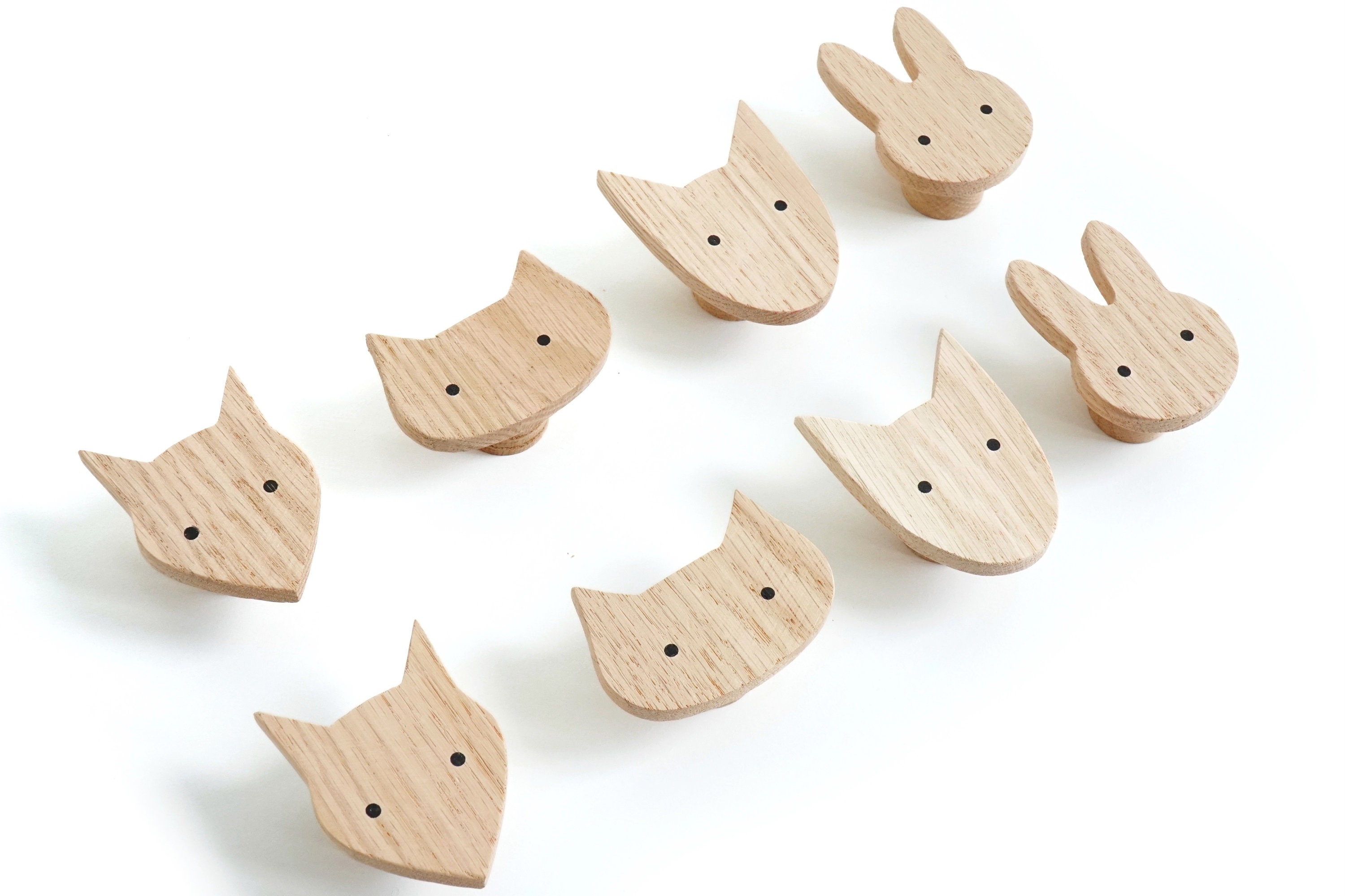 Animal handles for children's furniture made of untreated oak, kn…