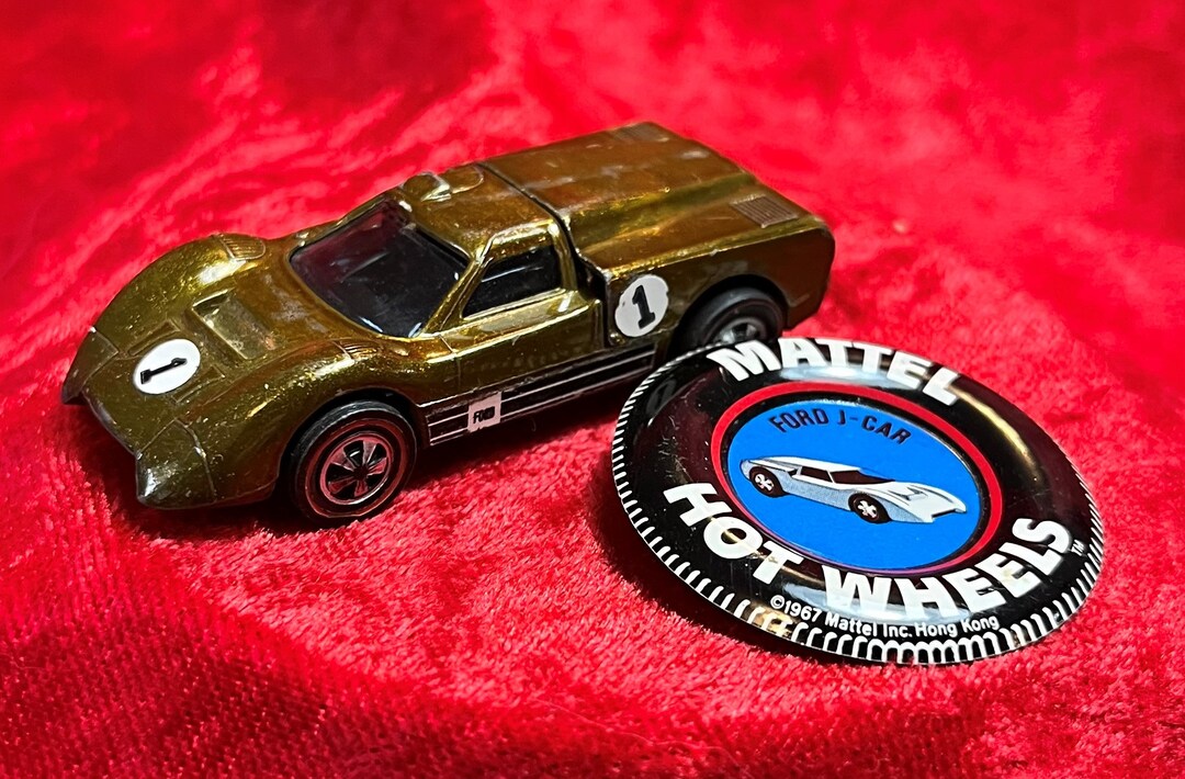 Hot Wheels "redline" Die Cast Toy Car, Ford J-Car, Copyright 1967 By Mattel 24107556 Hot Wheels "redline" Die Cast Toy Car, Ford J-Car, Copyright 1967 By Mattel 24107556