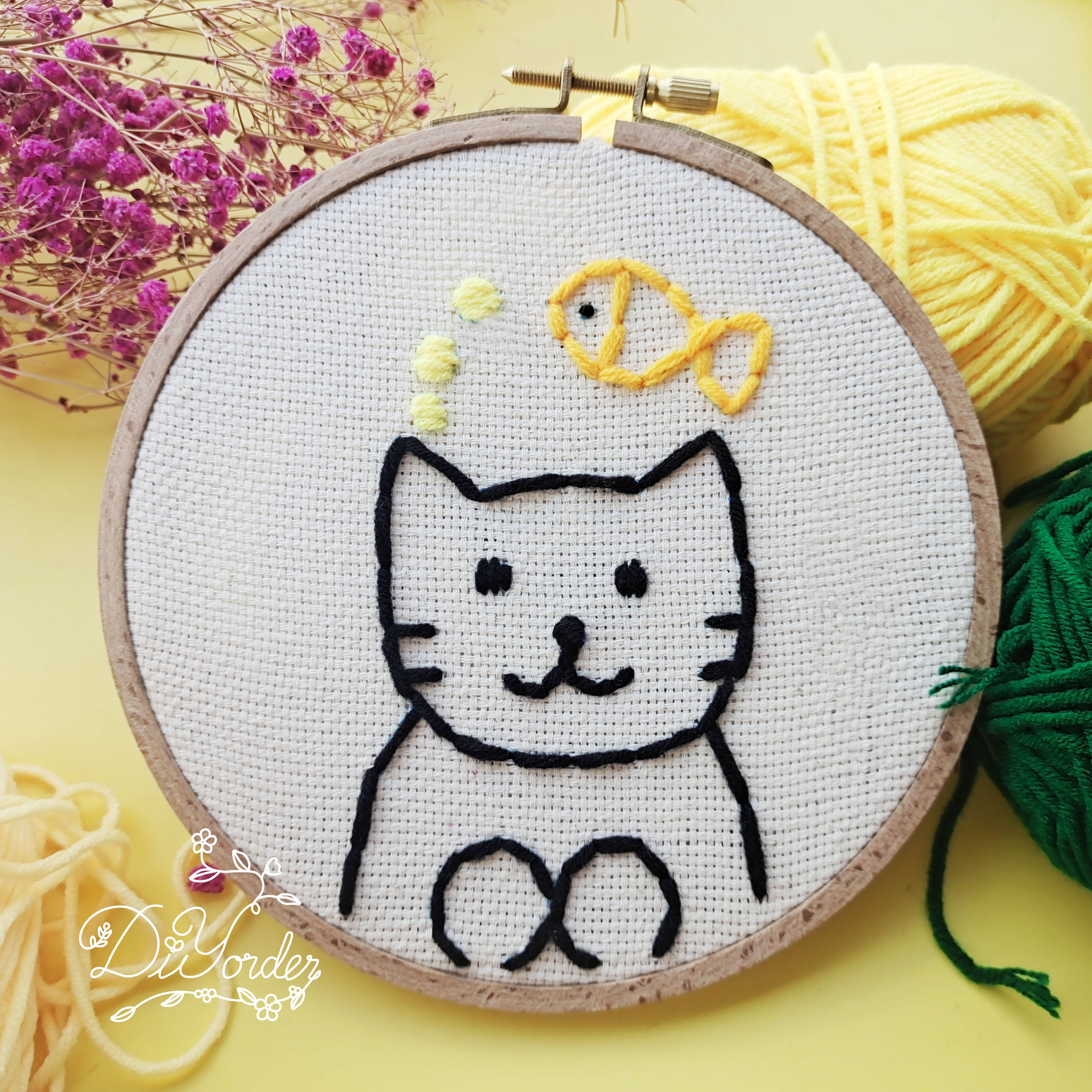 Santune 4 Pack Embroidery kit with Patterns and Instructions for Cat