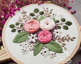 Embroidery Bouquet Kit for Beginners, 3D Modern Hand Embroidery Flower  Roses, DIY Wedding Gift, Learn to Embroider, Adult Craft-8 Inches 