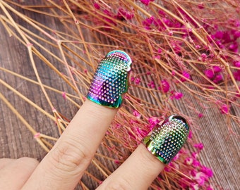 Metal Sewing Thimble Finger Protector: Embroidery Needlework