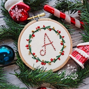 Alfabeto de Natal em bastão e ponto, padrões de enfeites de Natal, bordado de letras personalizadas, ponto bastão, bordado de alfabeto à mão