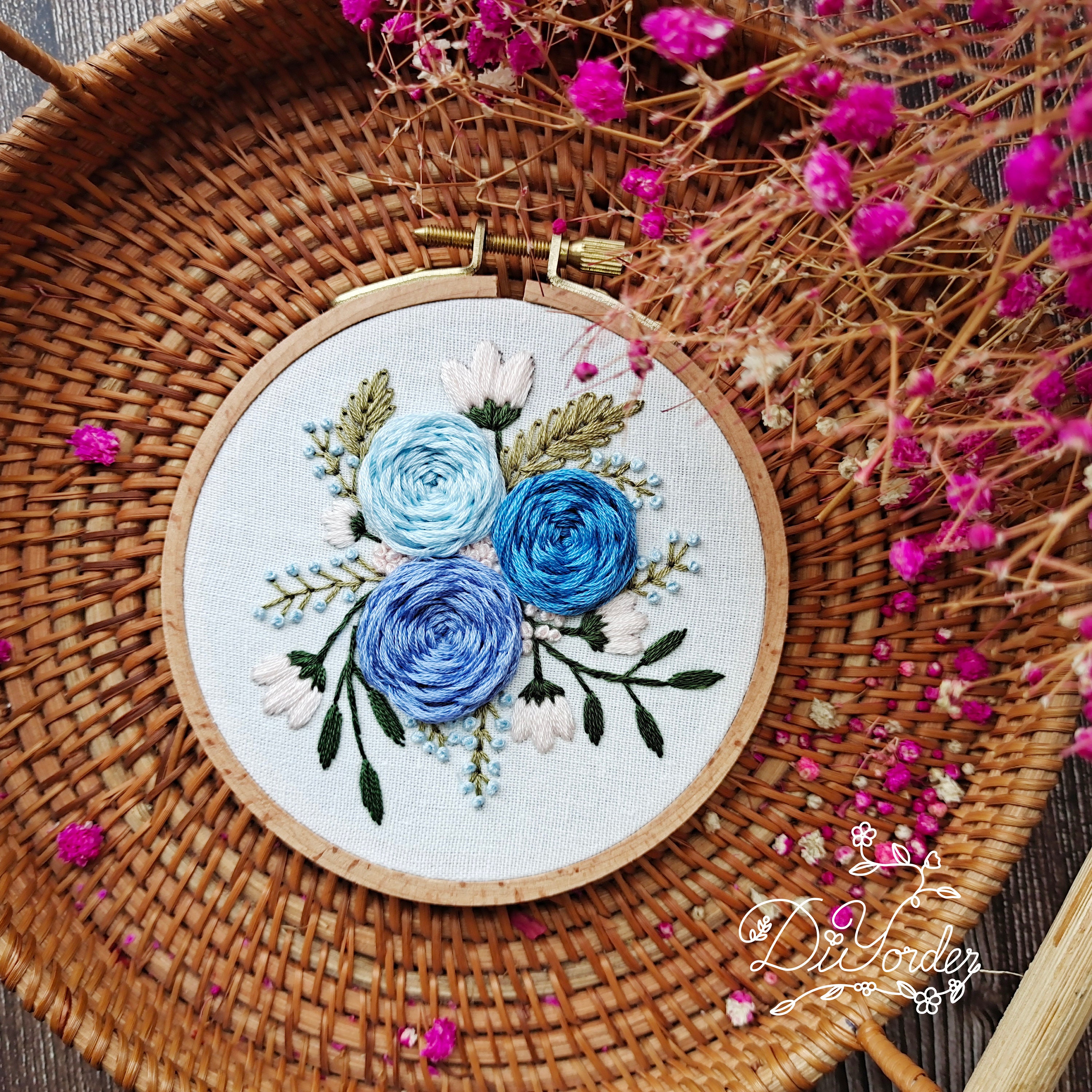 Blue Rose Embroidery Kit: Modern Floral Pattern (DIY Craft) - Etsy Finland, image size:3000x3000