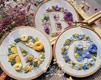 kit de broderie lettre C - Broderie de lettres avec fleurs - Broderie alphabet floral Motif PDF + Tutoriel vidéo - Cadeau d'anniversaire - Art du cerceau