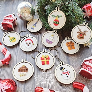 Mini Christmas Ornament Kit, Embroidery keychain, Christmas ornament set, DIY Christmas gift ,Christmas gift, Christmas Ornaments,gift