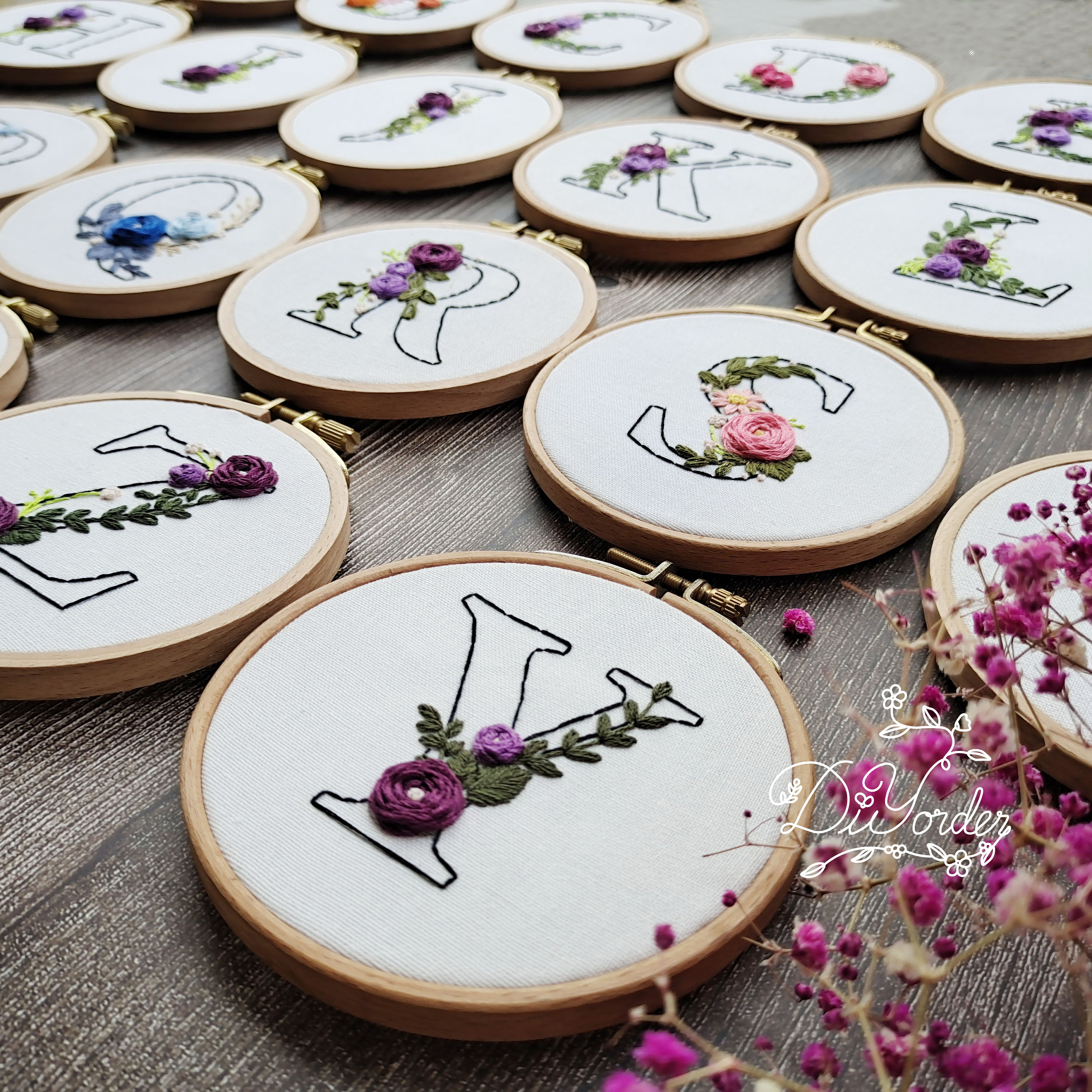 花文字刺繍キット：DIYアルファベットデザイン（PDFパターン） - Etsy 日本