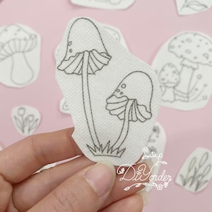 Bastone di funghi e ricamo di punti, bastone della borsa, modello di ricamo di fiori, ricamo di vestiti fai-da-te, bastone di borsa fai-da-te, bastone del cappello, bastone di stoffa