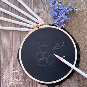 Stylo lavable blanc, Stylo pour tissu blanc pour transfert de motif de broderie sur tissu foncé, Stylo transfert de motif de broderie