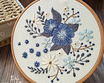 DIY Floral Embroidery Kit: Modern Flower Pattern, Beginner Needlework