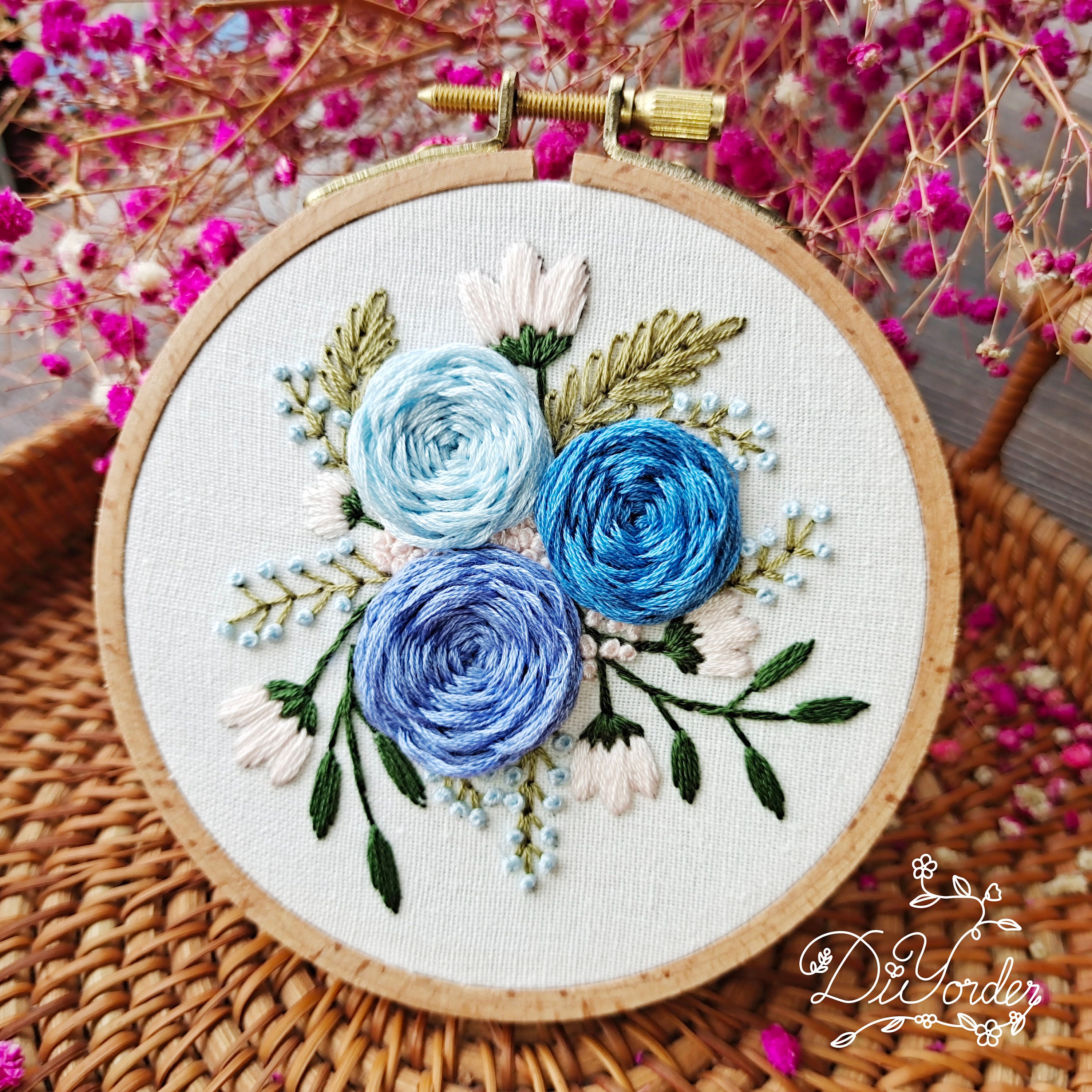 ブルーローズ刺繍キット：モダンな花柄（DIYクラフト） - Etsy 日本