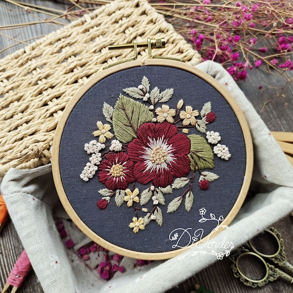 Kit de broderie de fleurs rouges-Broderie faite à la main-cadeau pour elle-Conception de broderie de fleurs-Needlepoint-Kit d’artisanat de bricolage-Cadeau d’anniversaire-Cadeau de Noël