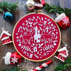 Christmas Embroidery Kit, Winter Embroidery Kit, Beginner embroidery kit, Embroidery Pattern, DIY kit, Christmas x stitch,Embroidery Design